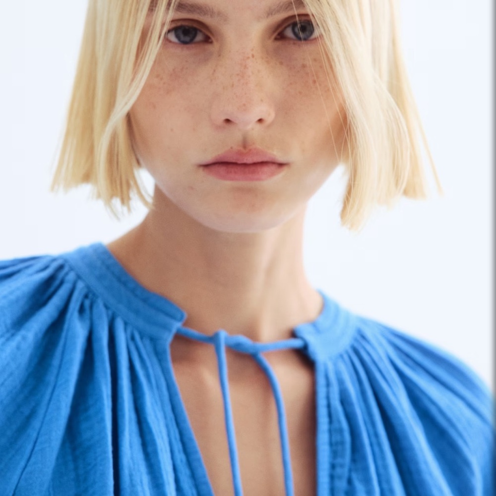 H&M Blue Muslin Tie Front Blouse - Picture 3 of 9